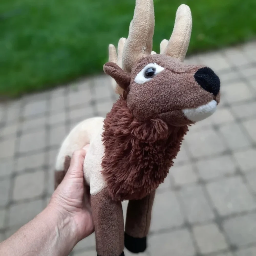 Standing Elk Plush 18
